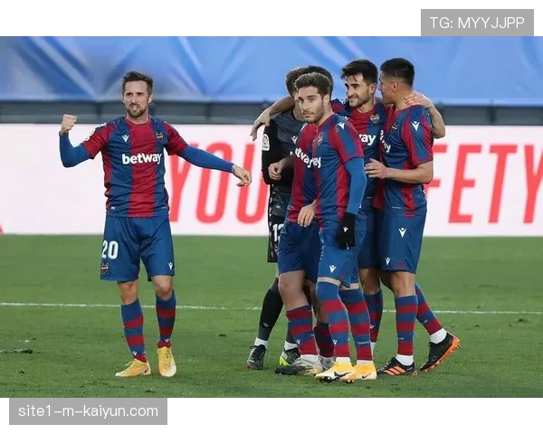 保级军团防守数据对比 莱万特失29球暴露防线漏洞